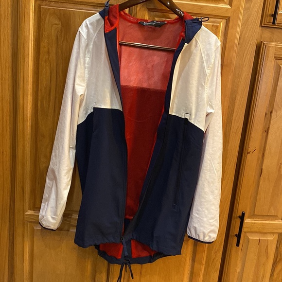 Under Armour zip up windbreaker - Picture 3 of 10
